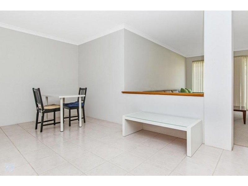 8 Leatherwood Rise, South Lake WA 6164