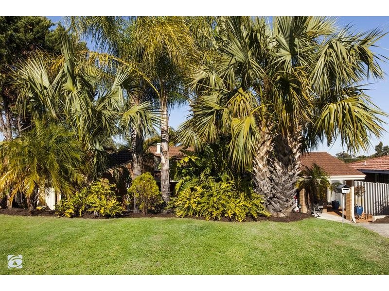 10 Mollerin Place, South Lake WA 6164