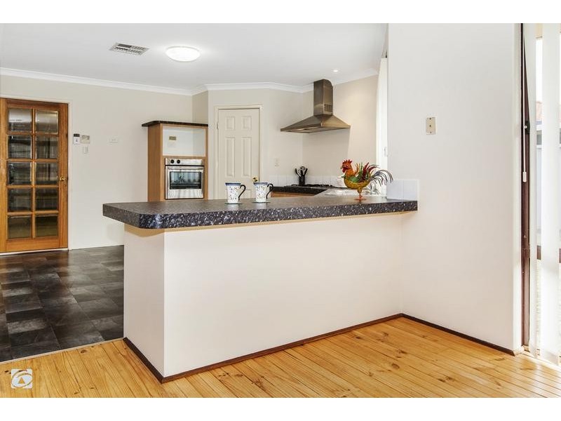 27 Summerville Avenue, Secret Harbour WA 6173