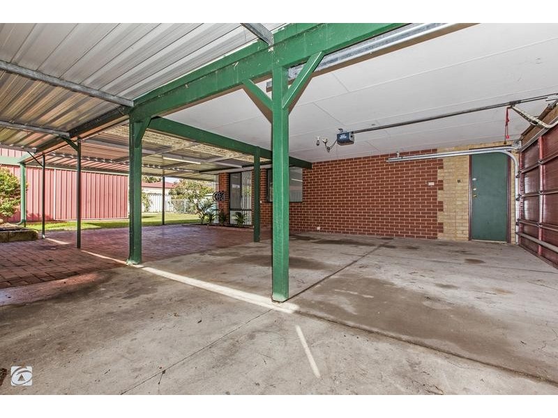 4 Seabrook Place, Success WA 6164