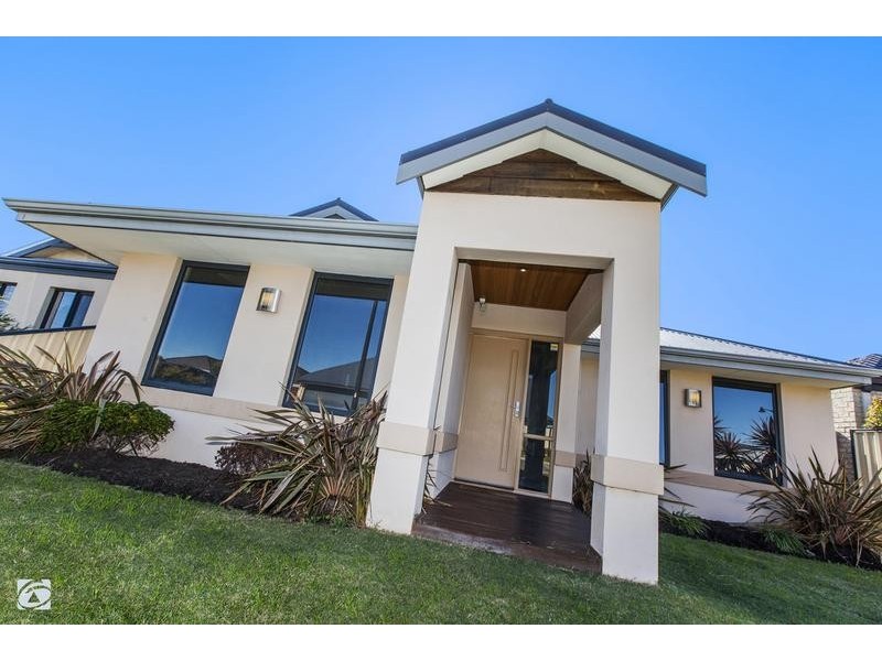 21 Lagrange Street, Success WA 6164