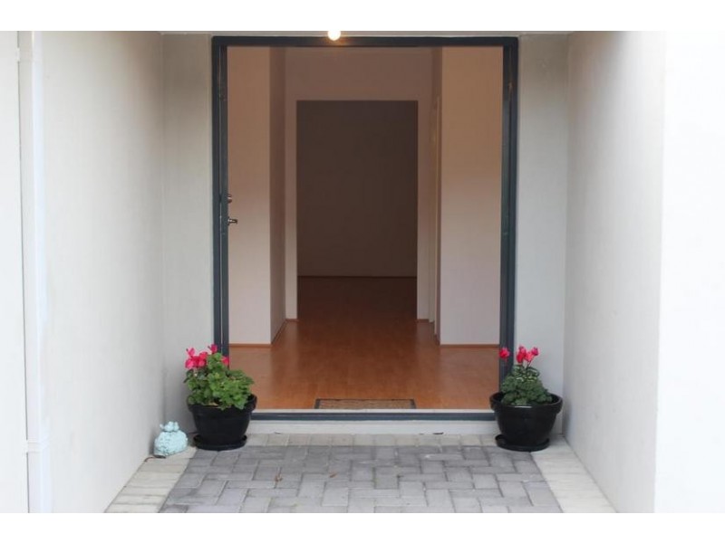 21A Wedgetail Crescent, Success WA 6164