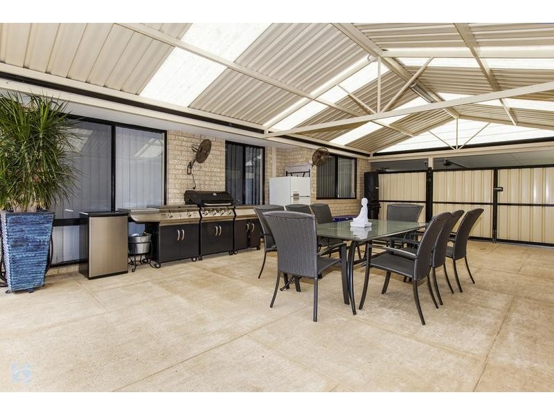 31 Roche Way, Beeliar WA 6164