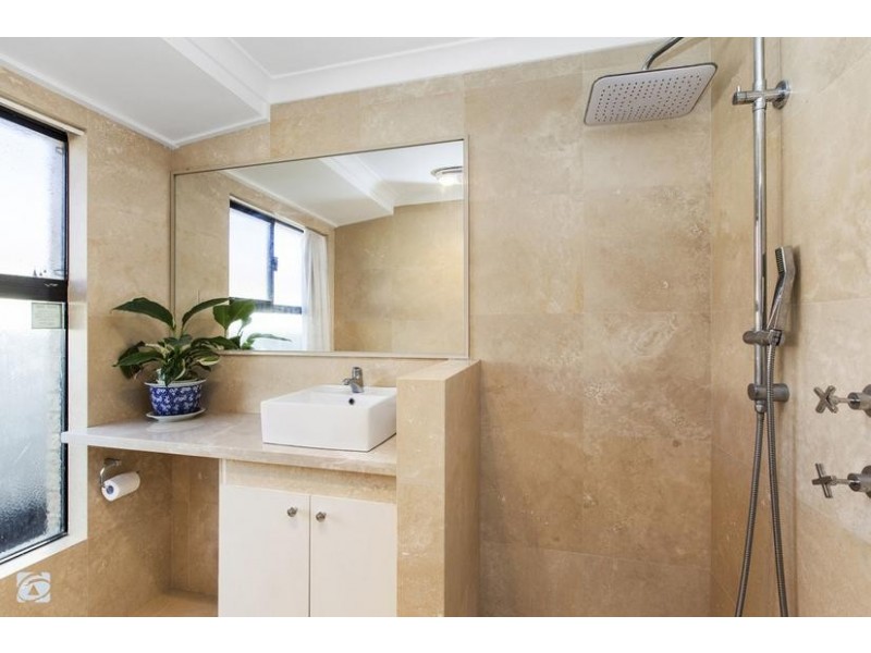 82 Brenchley Drive, Atwell WA 6164