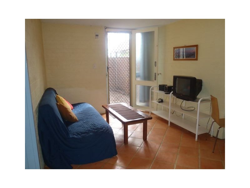 12A/49 Herdsman Parade, Wembley WA 6014