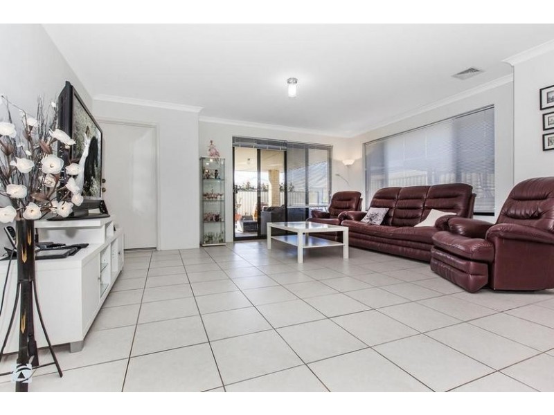 14 Teocote Crescent, Aubin Grove WA 6164