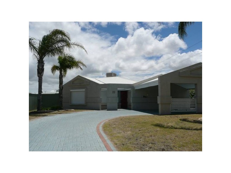 20 Manitoba Place, Success WA 6164