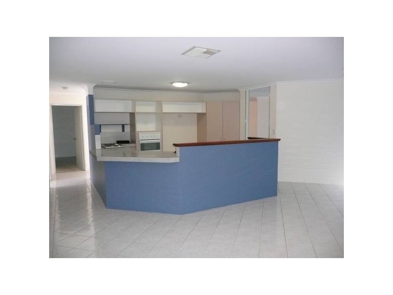 20 Manitoba Place, Success WA 6164