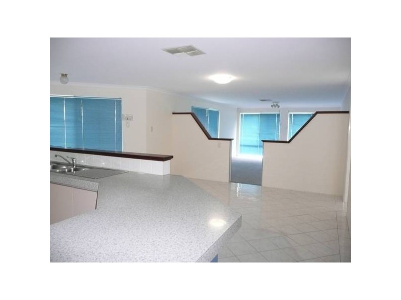 20 Manitoba Place, Success WA 6164