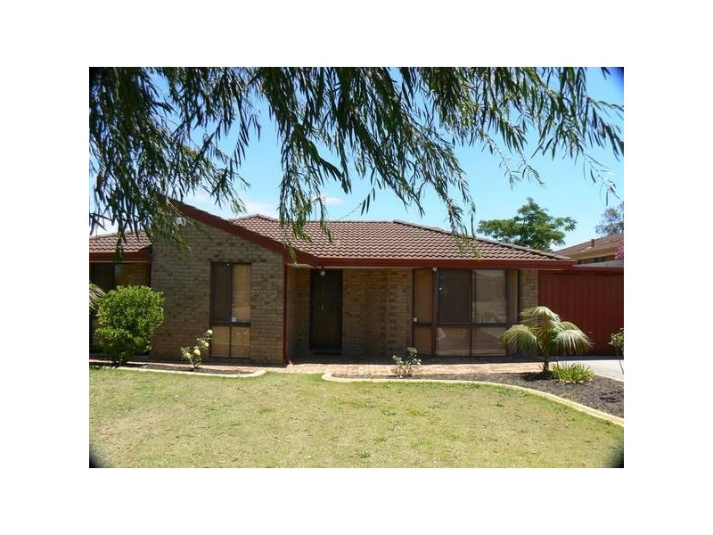 13 Manberry Way, Yangebup WA 6164