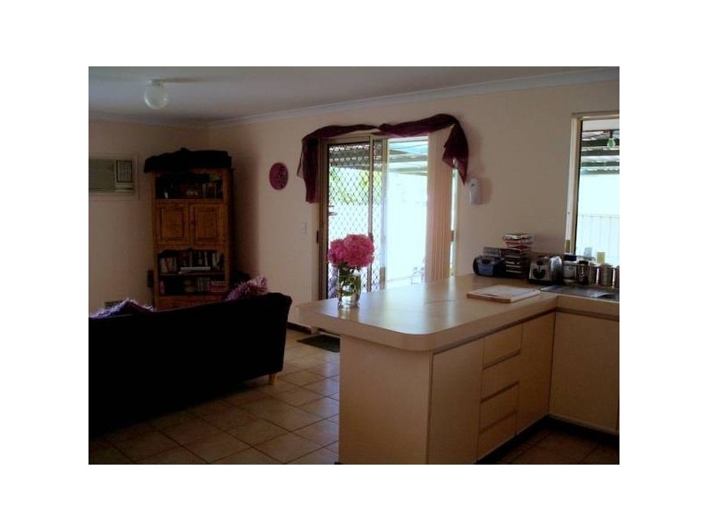 Strawberry Drive, Seville Grove WA 6112