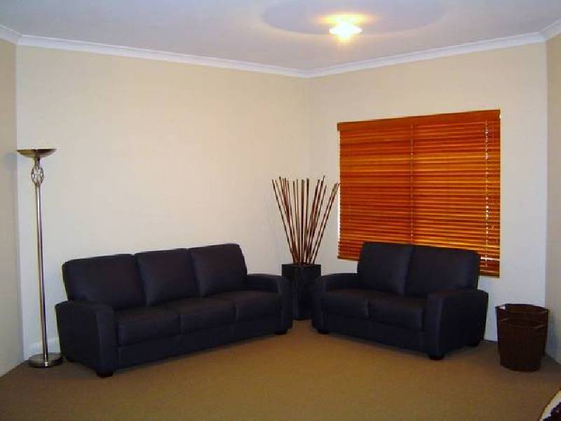 19 Monroe Turn, Success WA 6164