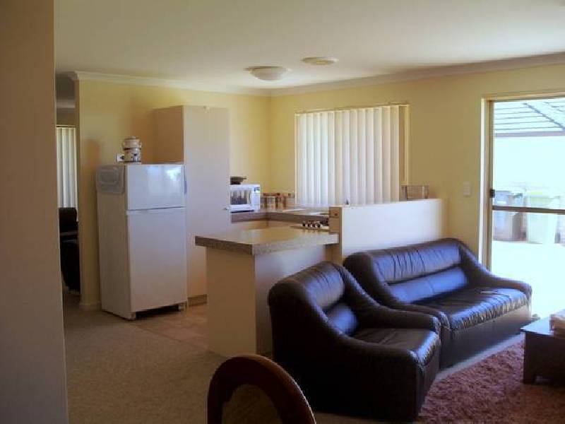 Milano Loop, Seville Grove WA 6112