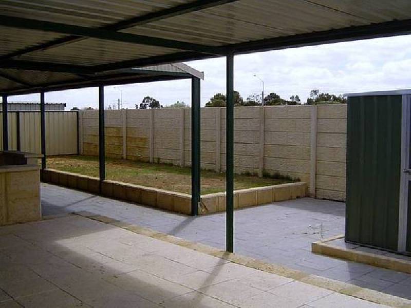 39 Minerva Loop, Success WA 6164