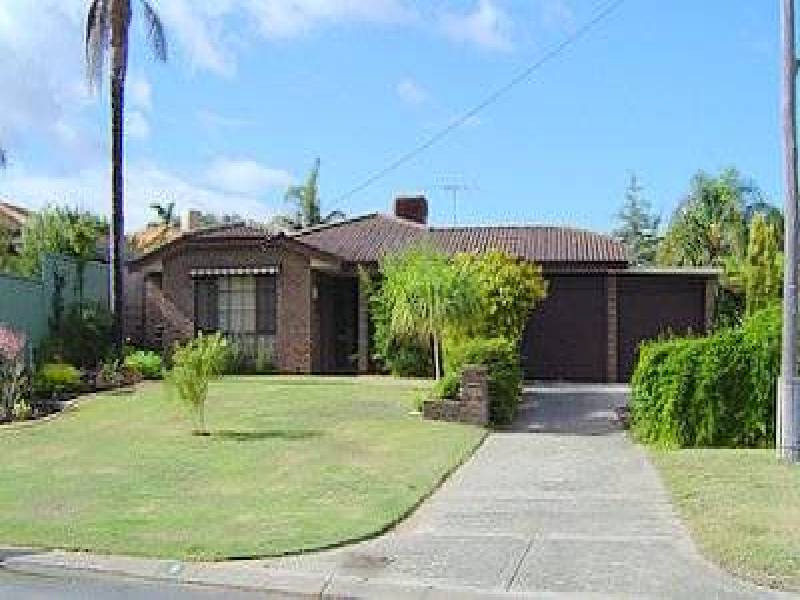 6 Gum Court, Yangebup WA 6164