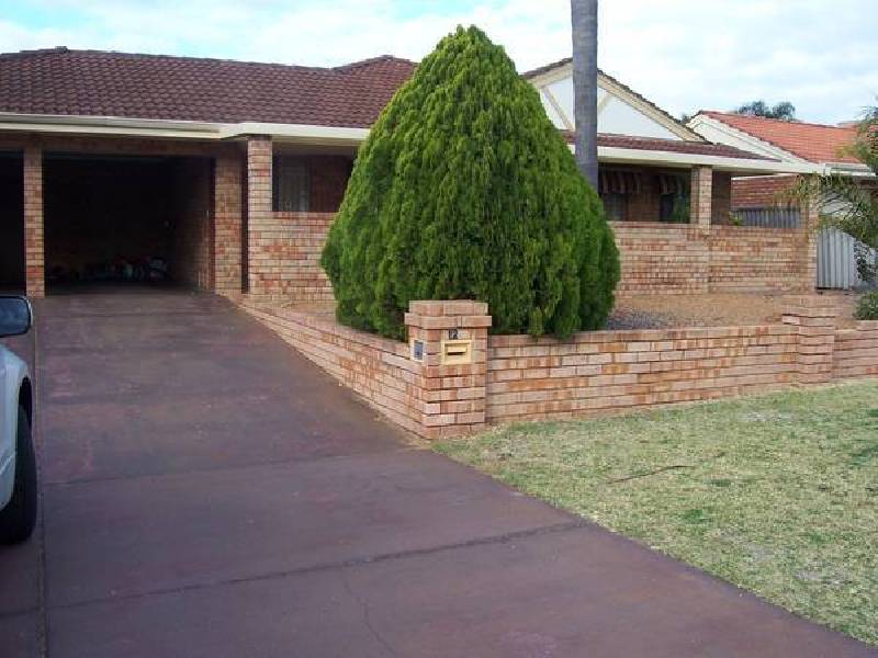 12 Kipling Street, Munster WA 6166