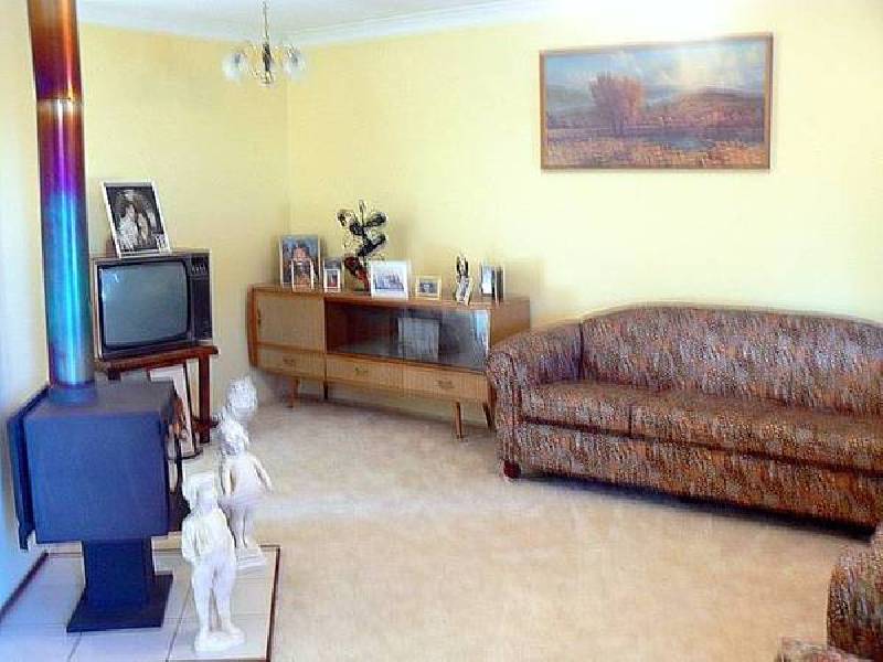 15 Dulverson Place, South Lake WA 6164