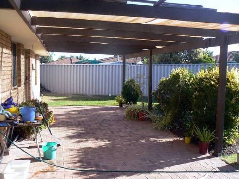 15 Dulverson Place, South Lake WA 6164