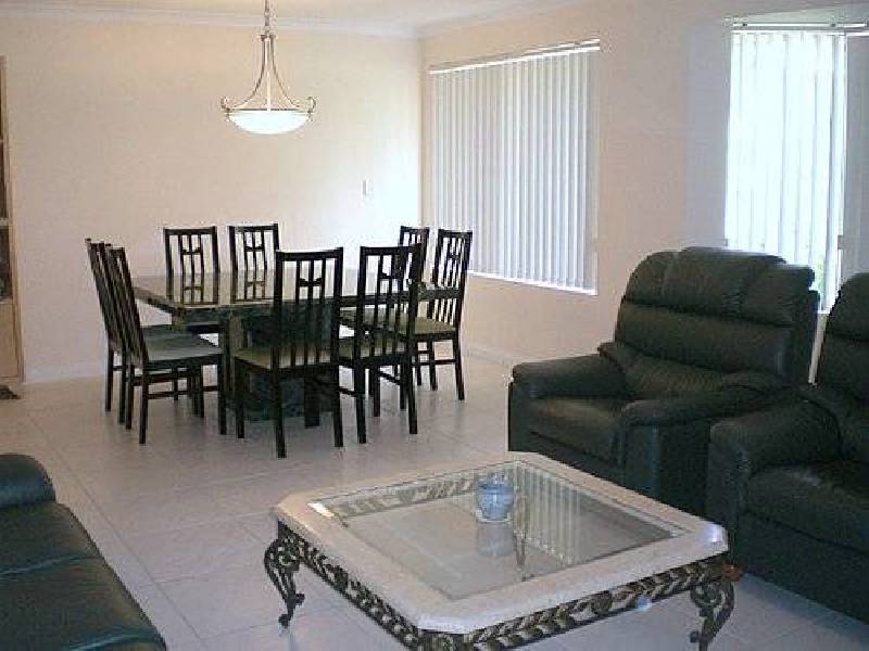 19 Treaty Oak Cove, Bibra Lake WA 6163