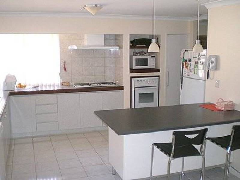 19 Treaty Oak Cove, Bibra Lake WA 6163