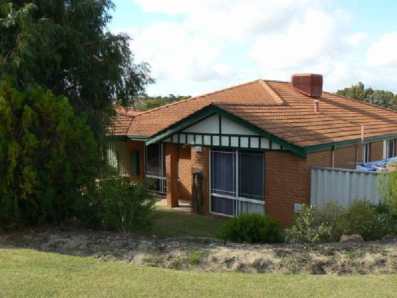 39 Conigrave Road, Yangebup WA 6164