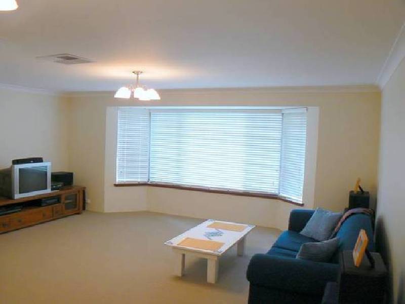 44 Marlene Way, Bibra Lake WA 6163