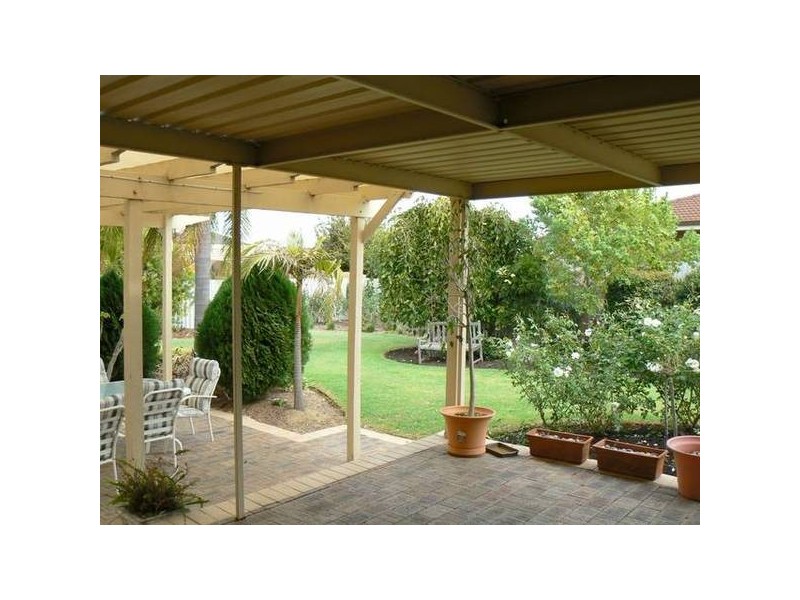 Hopkins Way, Spearwood WA 6163