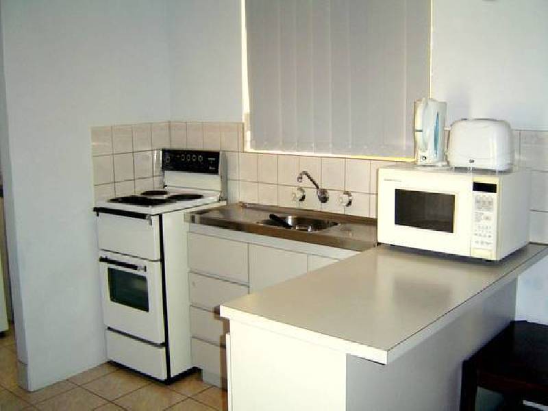 93 Bolderwood Drive, South Lake WA 6164