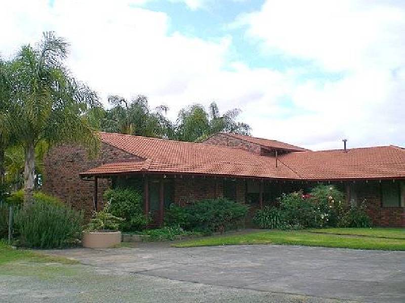 410 Rowley Road, Wandi WA 6167