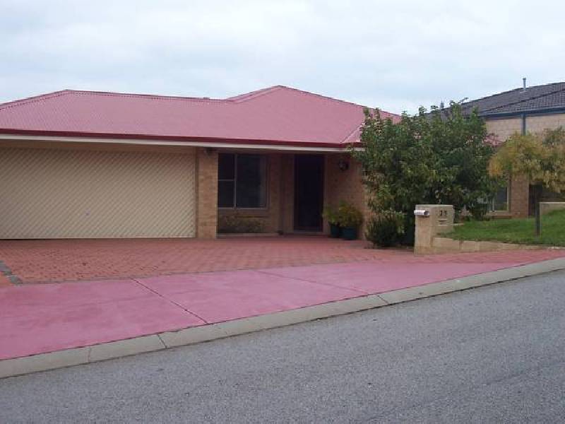 25 Kotisina Gardens, Munster WA 6166