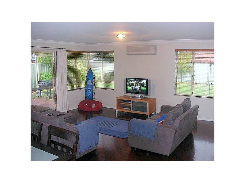 196 Brenchley Drive, Atwell WA 6164