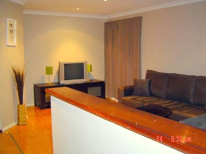 7 Hunnicutt Close, Yangebup WA 6164