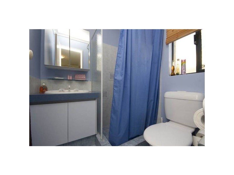 Marav Court, Success WA 6164