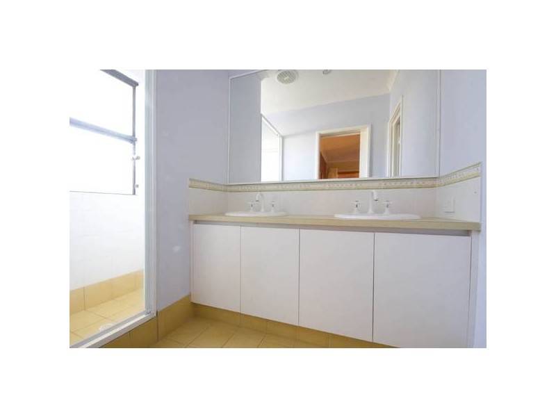 12 Caridean Way, Hammond Park WA 6164