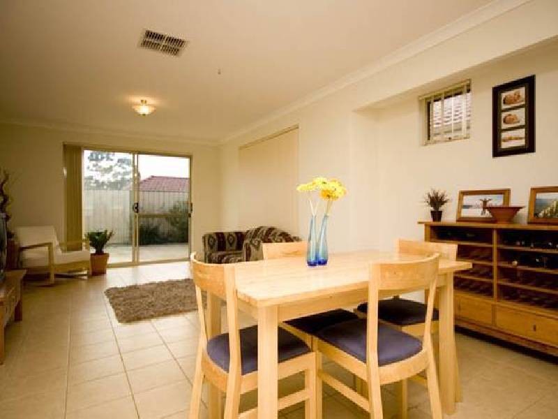 Felpham Court, Success WA 6164