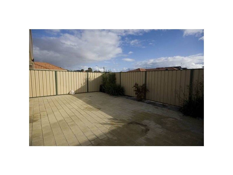 Felpham Court, Success WA 6164