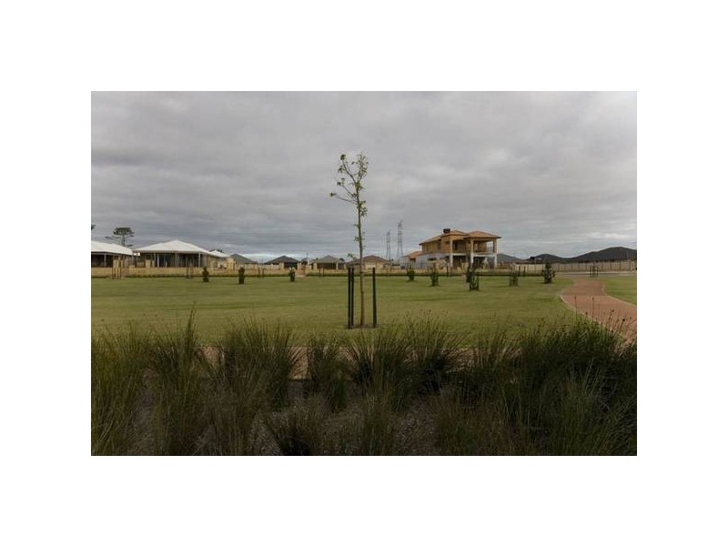 45 Kesiya Turn, Aubin Grove WA 6164