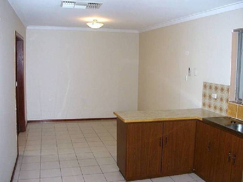 12 Glendower Way, Spearwood WA 6163