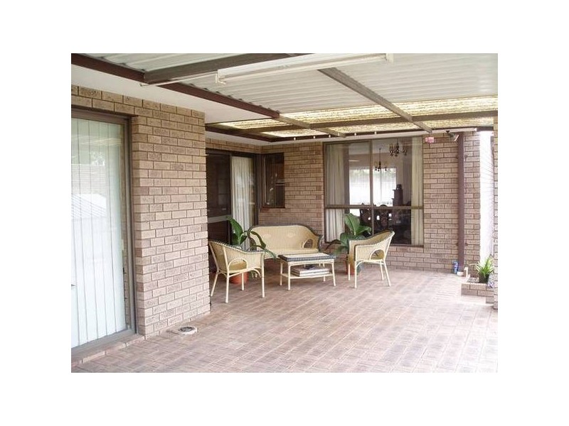 25 Hopkins Way, Spearwood WA 6163
