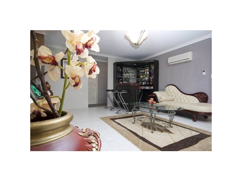 Steiner Avenue, Success WA 6164