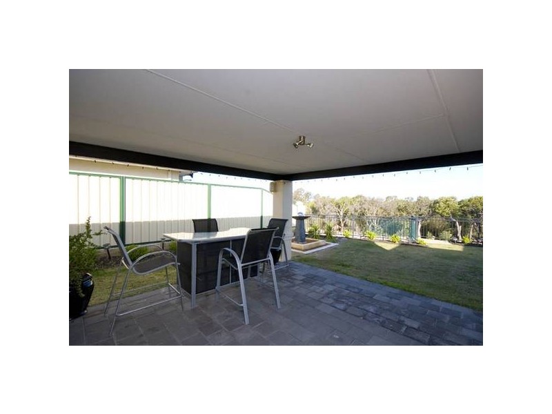 Steiner Avenue, Success WA 6164