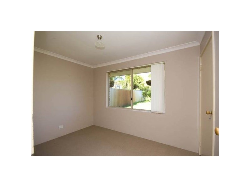 17 Lipton Mews, Atwell WA 6164