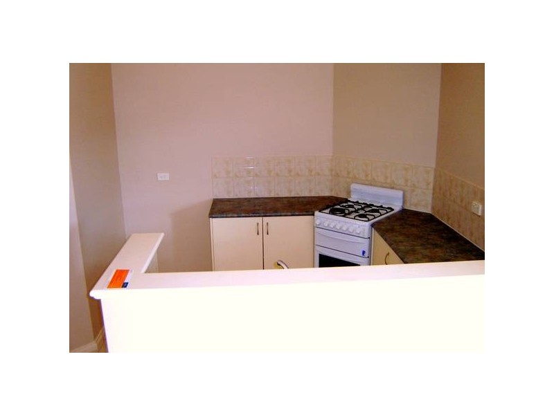 10/13 Rimmington Court, South Lake WA 6164