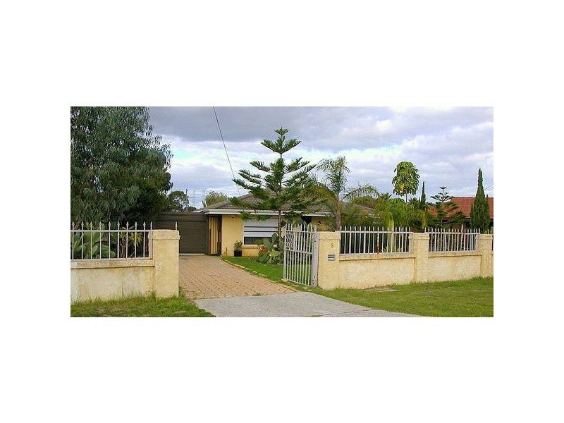 6 Durras Place, South Lake WA 6164