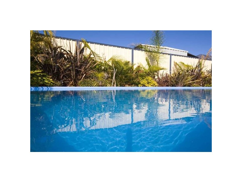 Montgomery Drive, Success WA 6164