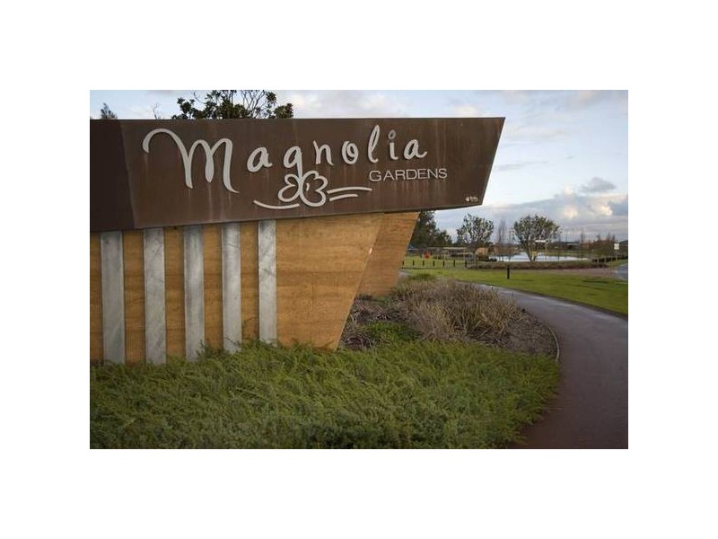 Montgomery Drive, Success WA 6164