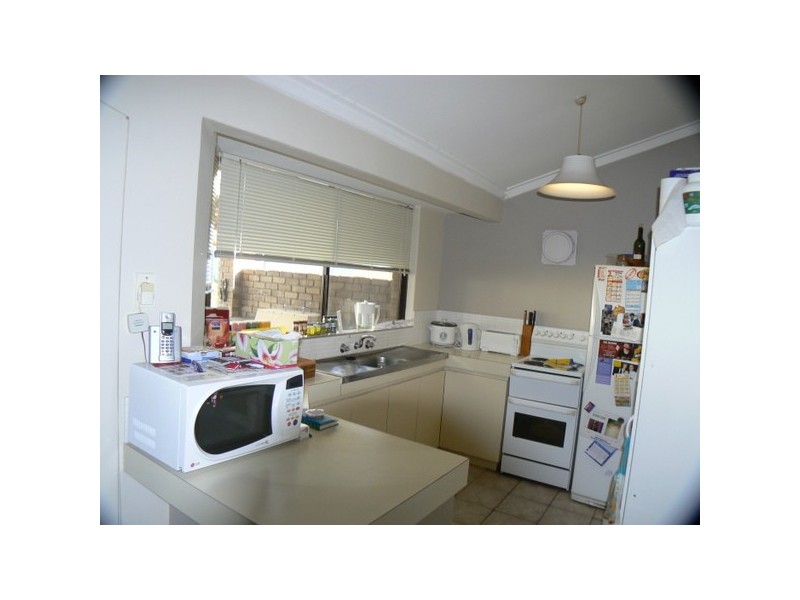 Whitlock Cres, South Lake WA 6164