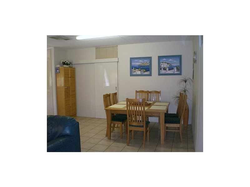 9 Foxton Drive, Oakford WA 6121