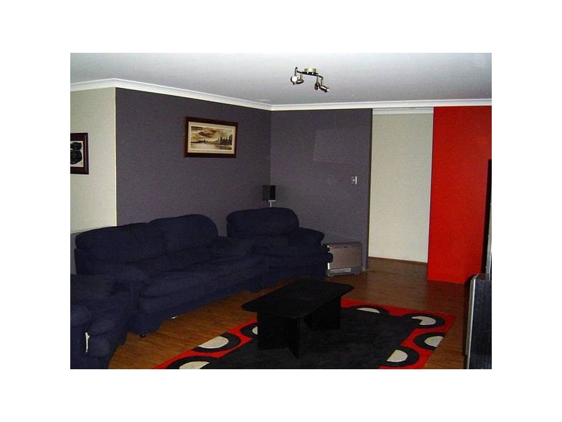 39 Minerva Loop, Success WA 6164