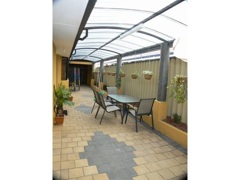 77 Congdon Ave, Beeliar WA 6164